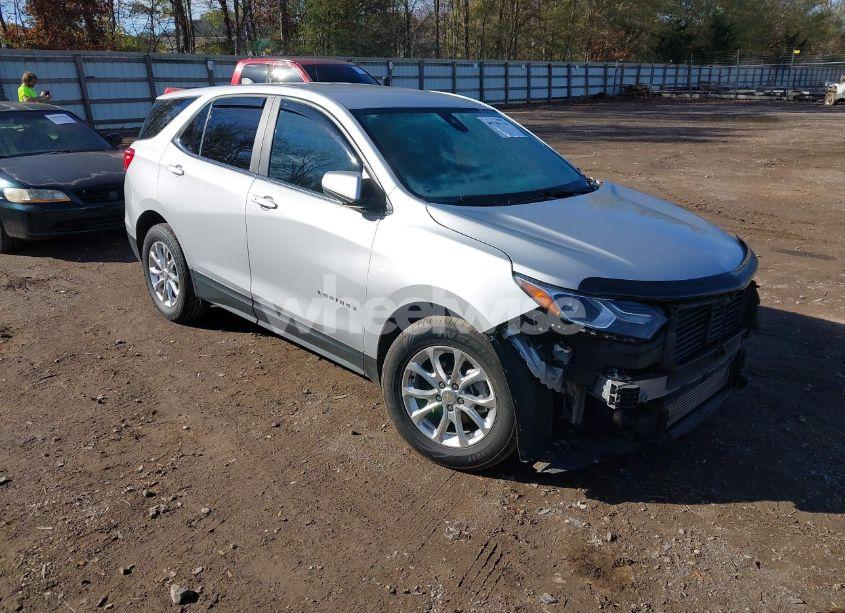 2021 Chevrolet Equinox FWD LT (VIN 2GNAXKEV9M6100358) main photo