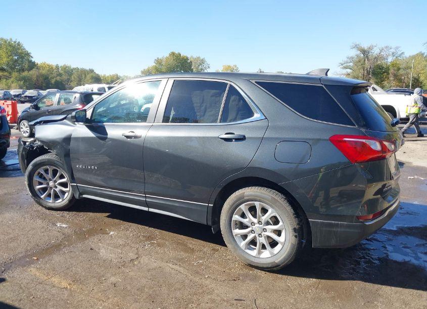 Photo 14 of 2021 Chevrolet Equinox FWD LT (VIN 2GNAXKEV9M6102305)