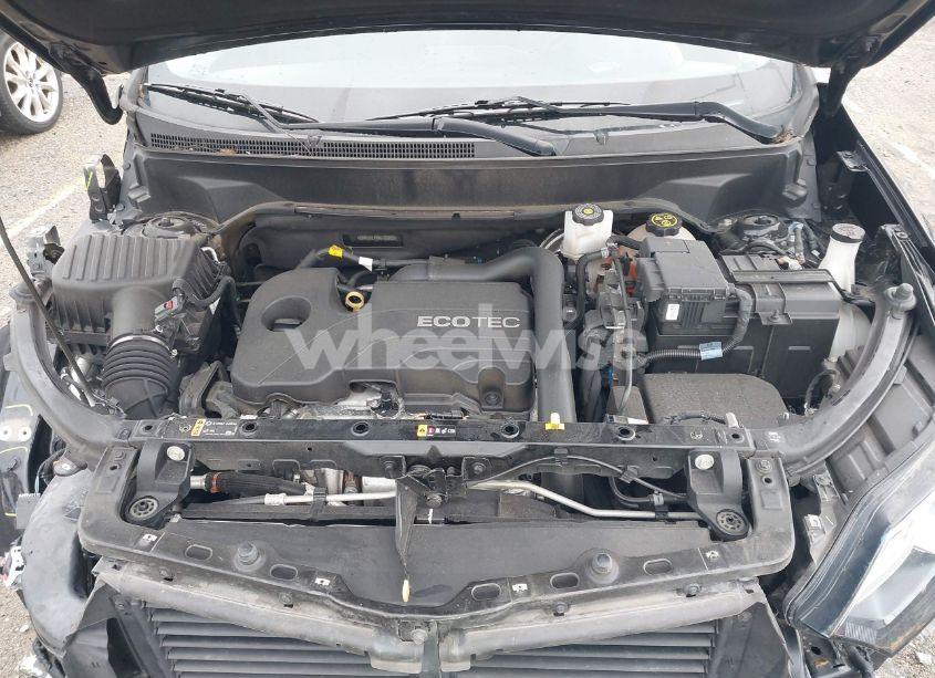 Photo 10 of 2021 Chevrolet Equinox FWD LT (VIN 2GNAXKEV9M6103650)