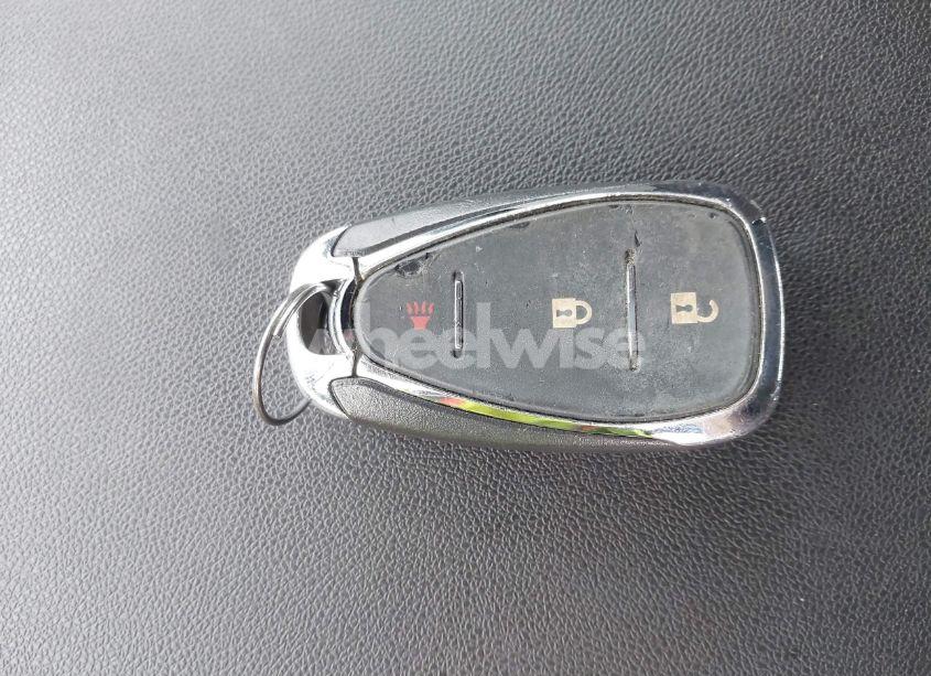 Photo 11 of 2021 Chevrolet Equinox FWD LT (VIN 2GNAXKEV9M6103650)