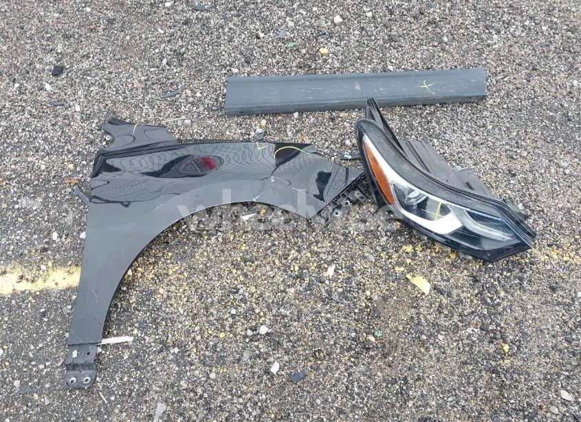 Photo 12 of 2021 Chevrolet Equinox FWD LT (VIN 2GNAXKEV9M6103650)