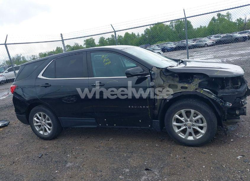 Photo 14 of 2021 Chevrolet Equinox FWD LT (VIN 2GNAXKEV9M6103650)