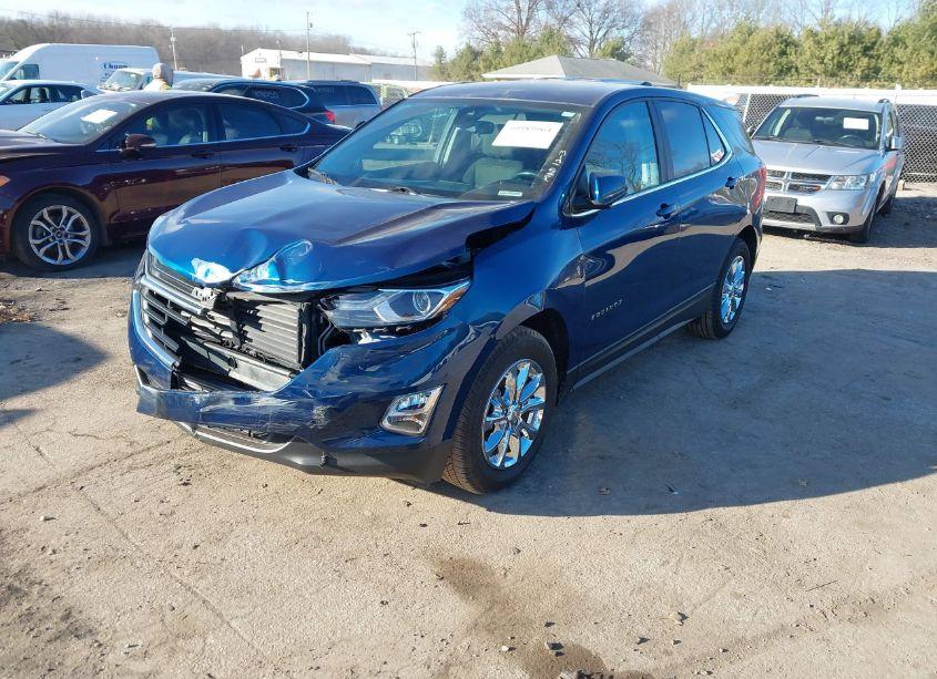 Photo 2 of 2021 Chevrolet Equinox FWD LT (VIN 2GNAXKEV9M6124563)