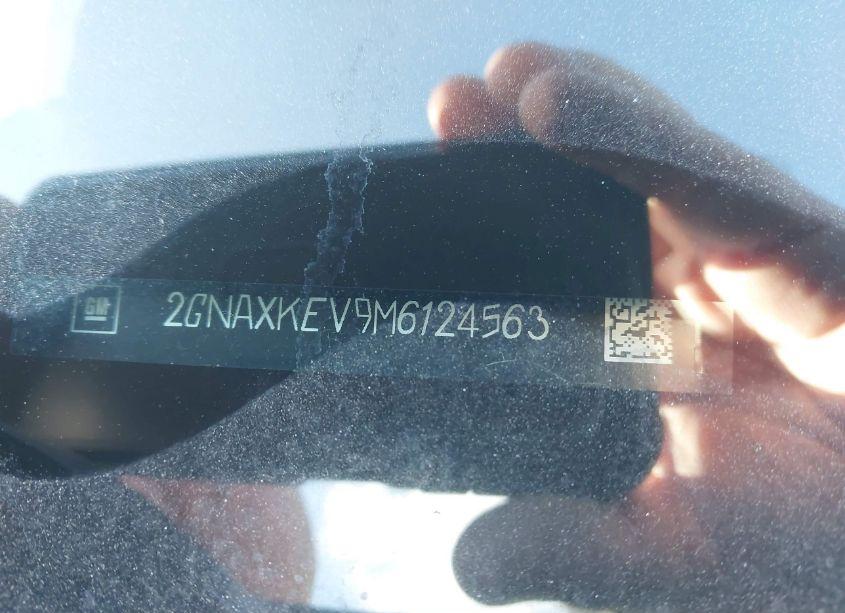 Photo 9 of 2021 Chevrolet Equinox FWD LT (VIN 2GNAXKEV9M6124563)