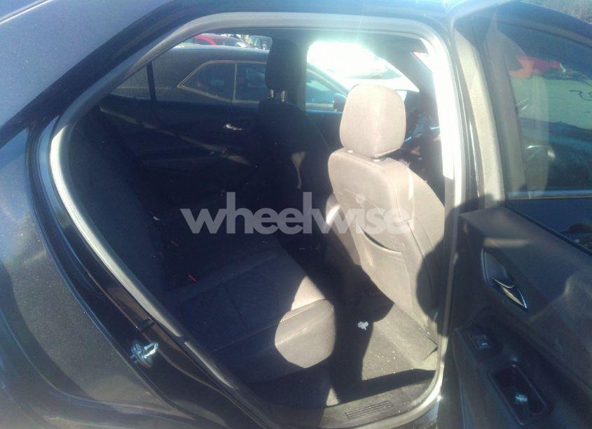 Photo 8 of 2019 Chevrolet Equinox LT (VIN 2GNAXKEVXK6109308)