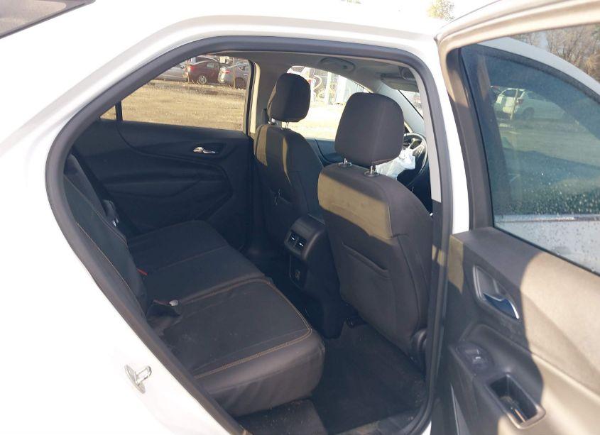 Photo 8 of 2019 Chevrolet Equinox LT (VIN 2GNAXKEVXK6131678)