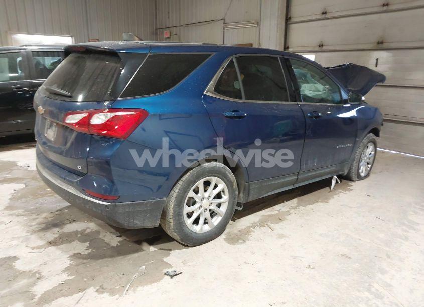 Photo 4 of 2019 Chevrolet Equinox LT (VIN 2GNAXKEVXK6163076)