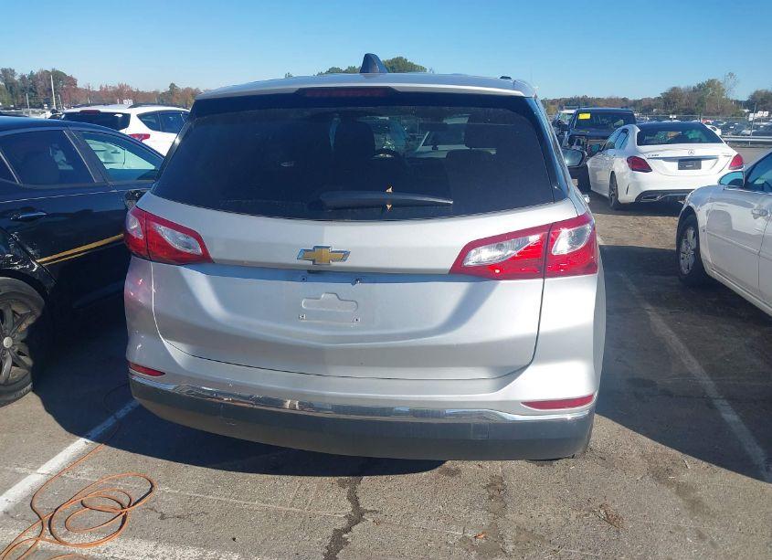 Photo 16 of 2019 Chevrolet Equinox LT (VIN 2GNAXKEVXK6199270)