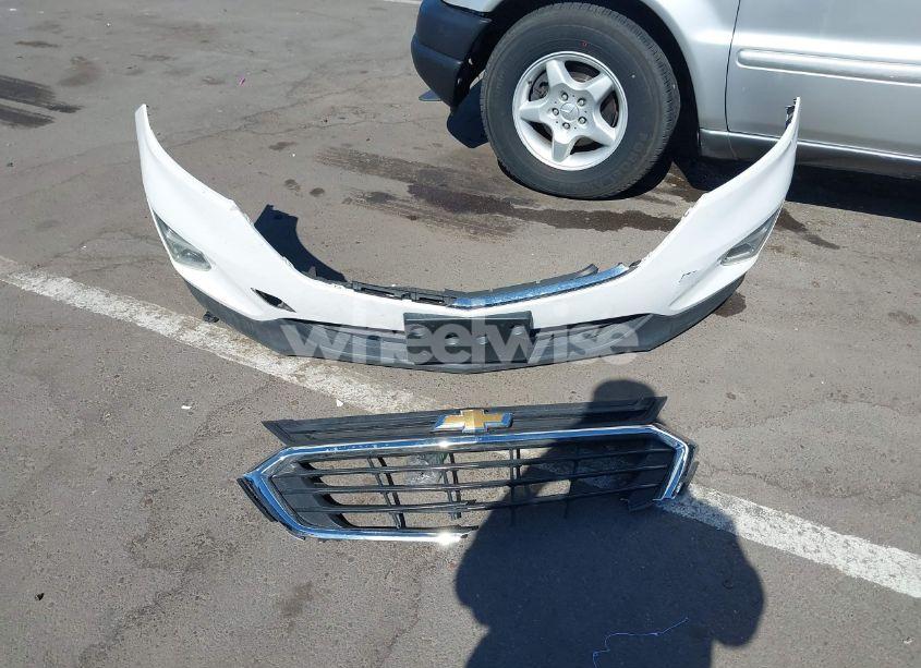 Photo 12 of 2019 Chevrolet Equinox LT (VIN 2GNAXKEVXK6220828)