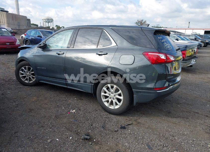 Photo 3 of 2019 Chevrolet Equinox LT (VIN 2GNAXKEVXK6300436)