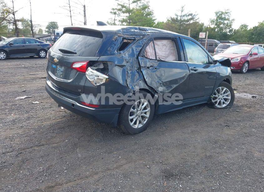 Photo 4 of 2019 Chevrolet Equinox LT (VIN 2GNAXKEVXK6300436)