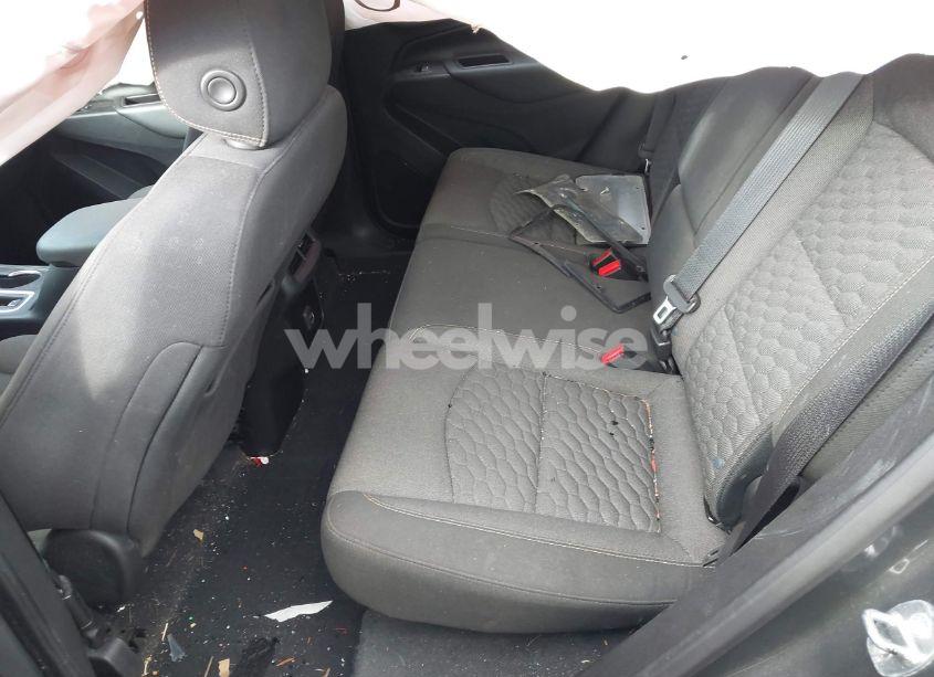 Photo 8 of 2019 Chevrolet Equinox LT (VIN 2GNAXKEVXK6300436)