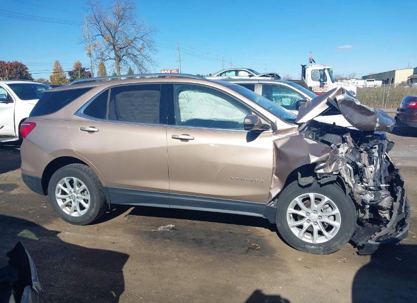 Photo 12 of 2019 Chevrolet Equinox LT (VIN 2GNAXKEVXK6306866)