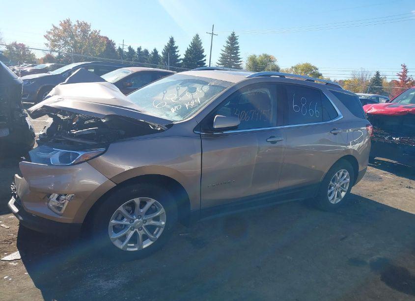 Photo 13 of 2019 Chevrolet Equinox LT (VIN 2GNAXKEVXK6306866)