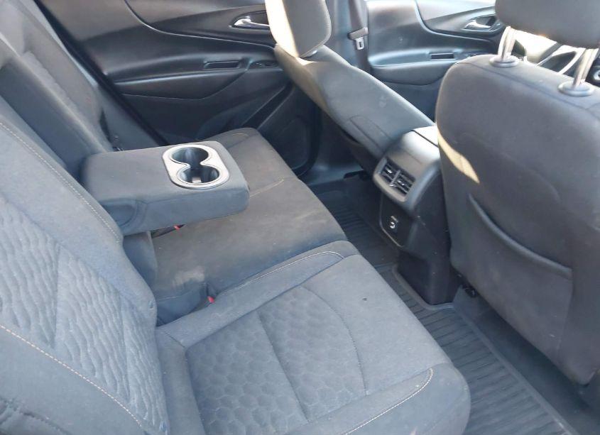 Photo 8 of 2019 Chevrolet Equinox LT (VIN 2GNAXKEVXK6993573)