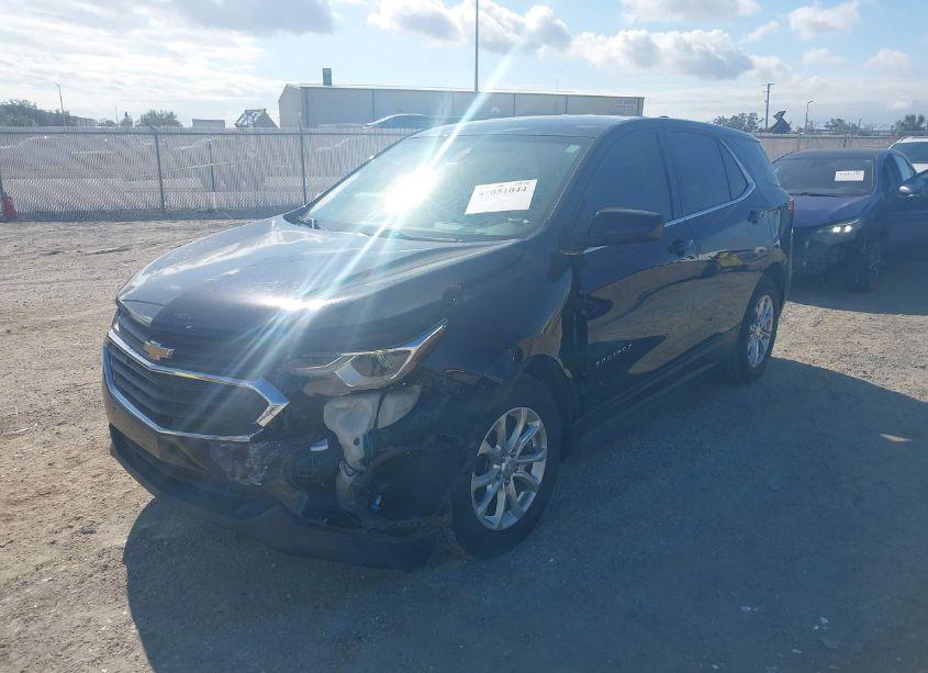 Photo 2 of 2020 Chevrolet Equinox FWD LT 1.5L TURBO (VIN 2GNAXKEVXL6166979)