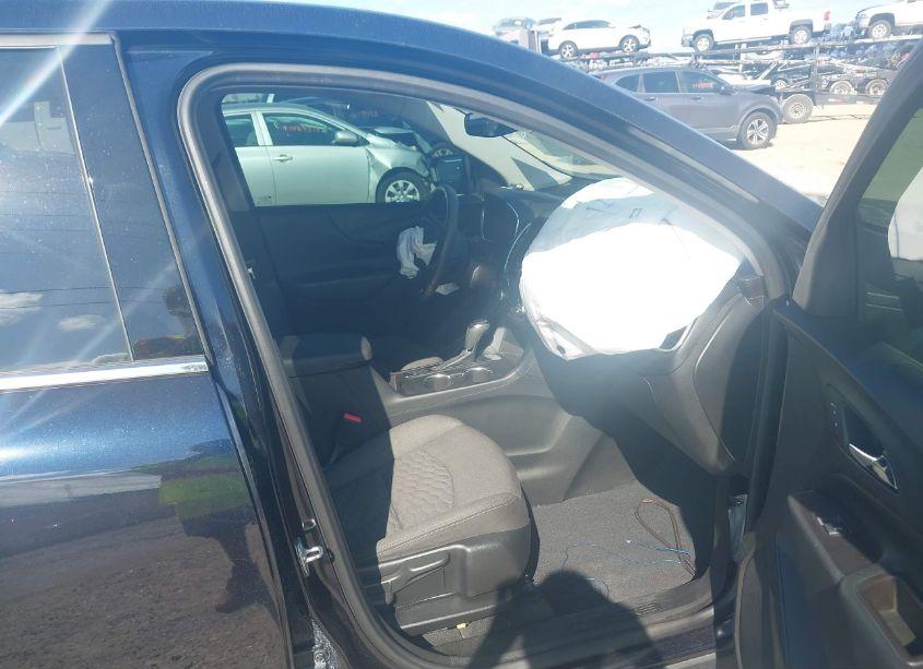 Photo 5 of 2020 Chevrolet Equinox FWD LT 1.5L TURBO (VIN 2GNAXKEVXL6166979)