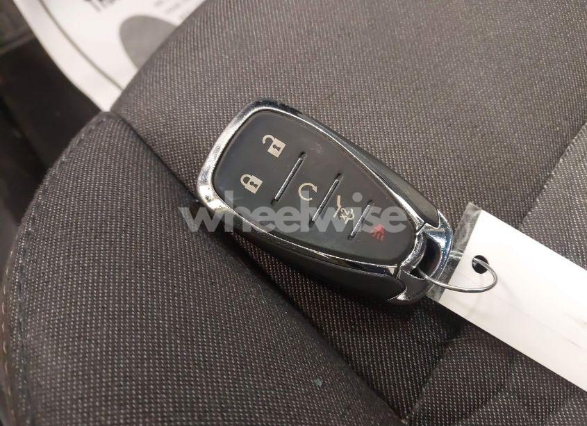 Photo 11 of 2020 Chevrolet Equinox FWD LT 1.5L TURBO (VIN 2GNAXKEVXL6169543)