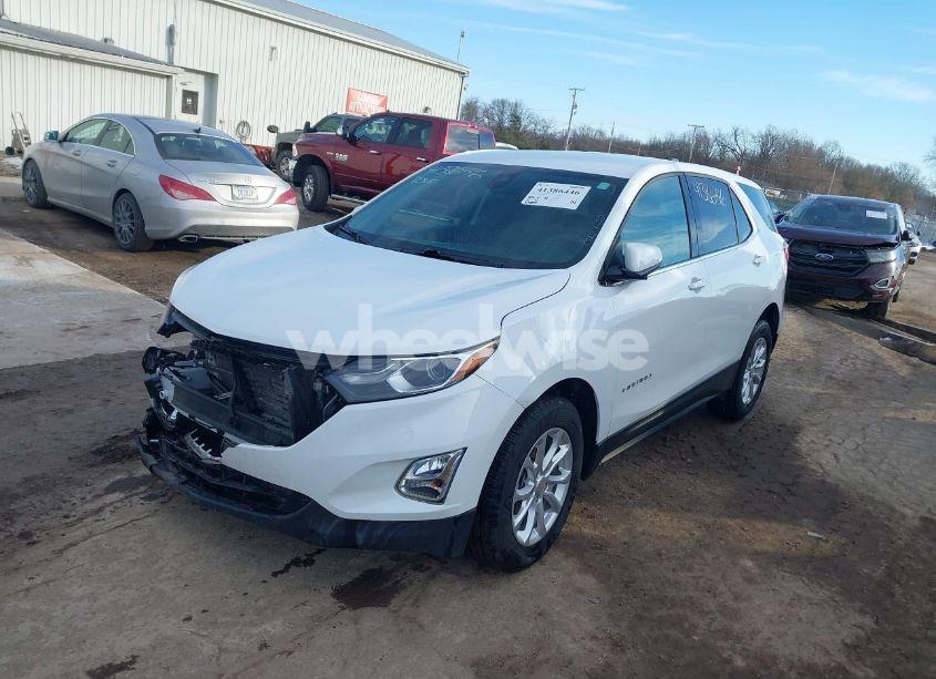 Photo 2 of 2020 Chevrolet Equinox FWD LT 1.5L TURBO (VIN 2GNAXKEVXL6169543)