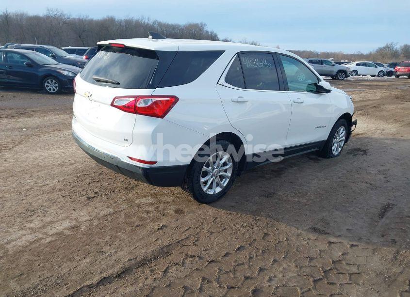 Photo 4 of 2020 Chevrolet Equinox FWD LT 1.5L TURBO (VIN 2GNAXKEVXL6169543)