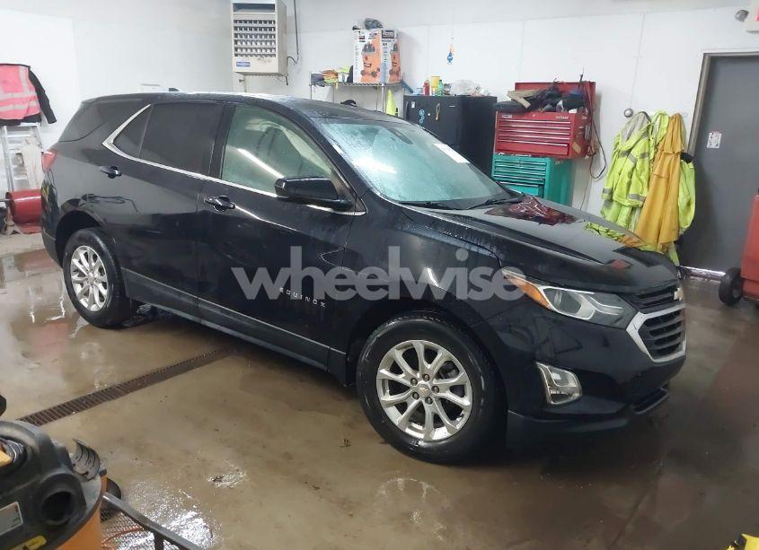 2020 Chevrolet Equinox FWD LT 1.5L TURBO (VIN 2GNAXKEVXL6187993) main photo
