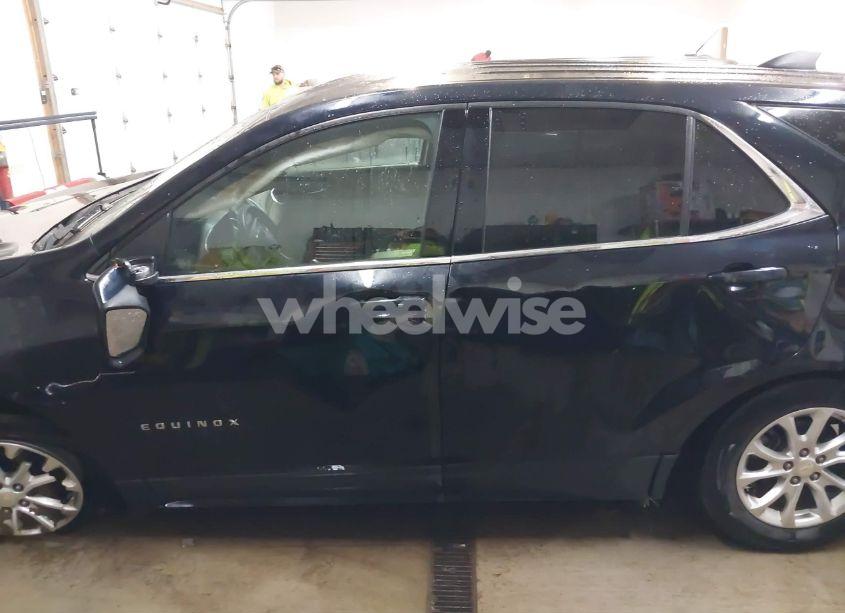 Photo 14 of 2020 Chevrolet Equinox FWD LT 1.5L TURBO (VIN 2GNAXKEVXL6187993)