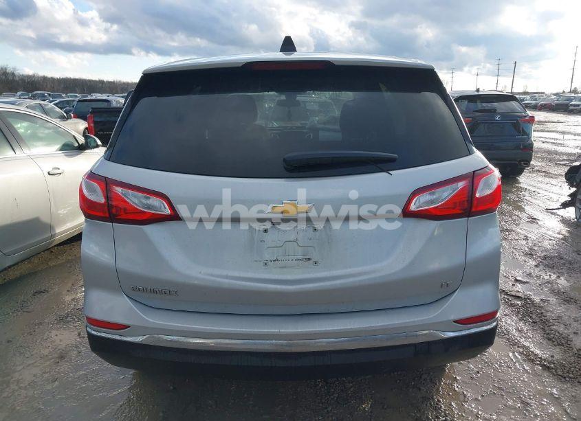 Photo 16 of 2020 Chevrolet Equinox FWD LT 1.5L TURBO (VIN 2GNAXKEVXL6212195)