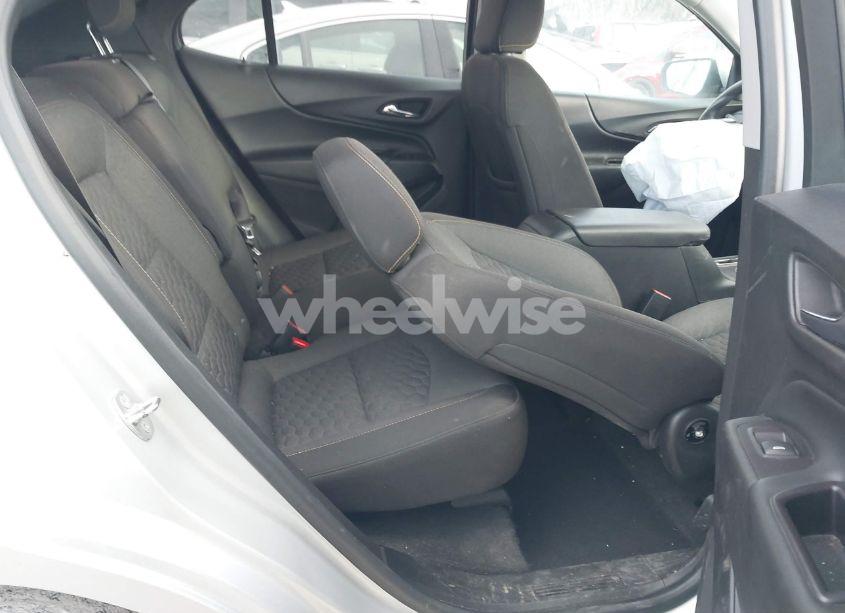 Photo 8 of 2020 Chevrolet Equinox FWD LT 1.5L TURBO (VIN 2GNAXKEVXL6212195)