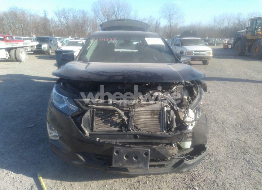 Photo 12 of 2020 Chevrolet Equinox FWD LT 1.5L TURBO (VIN 2GNAXKEVXL6245715)