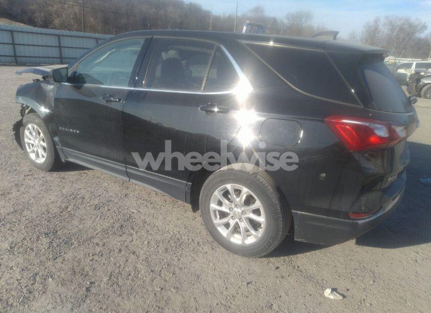 Photo 3 of 2020 Chevrolet Equinox FWD LT 1.5L TURBO (VIN 2GNAXKEVXL6245715)