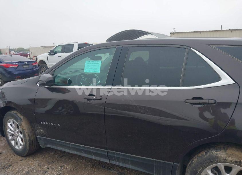 Photo 14 of 2020 Chevrolet Equinox FWD LT 1.5L TURBO (VIN 2GNAXKEVXL6258836)