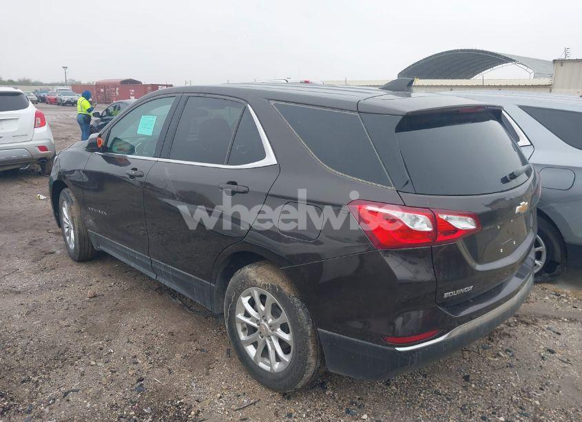 Photo 3 of 2020 Chevrolet Equinox FWD LT 1.5L TURBO (VIN 2GNAXKEVXL6258836)