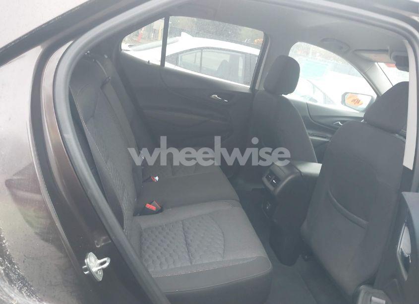 Photo 8 of 2020 Chevrolet Equinox FWD LT 1.5L TURBO (VIN 2GNAXKEVXL6258836)