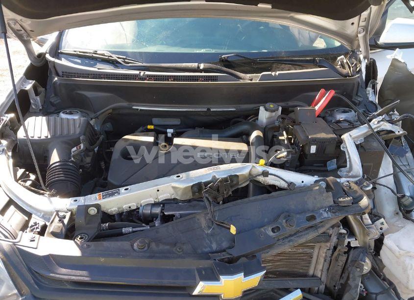 Photo 10 of 2021 Chevrolet Equinox FWD LT (VIN 2GNAXKEVXM6117587)