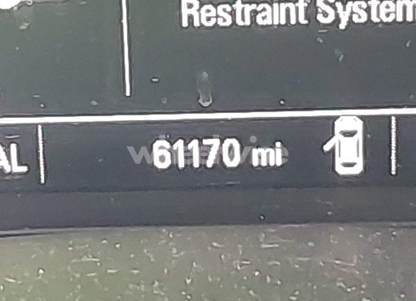 Photo 15 of 2018 Chevrolet Equinox LT (VIN 2GNAXKEX1J6147560)