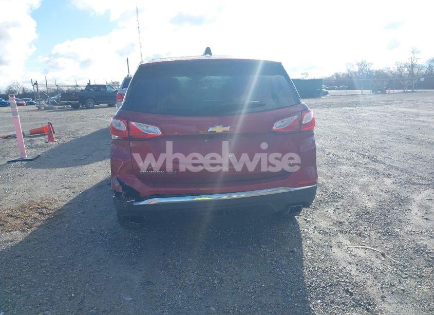 Photo 16 of 2018 Chevrolet Equinox LT (VIN 2GNAXKEX1J6147560)