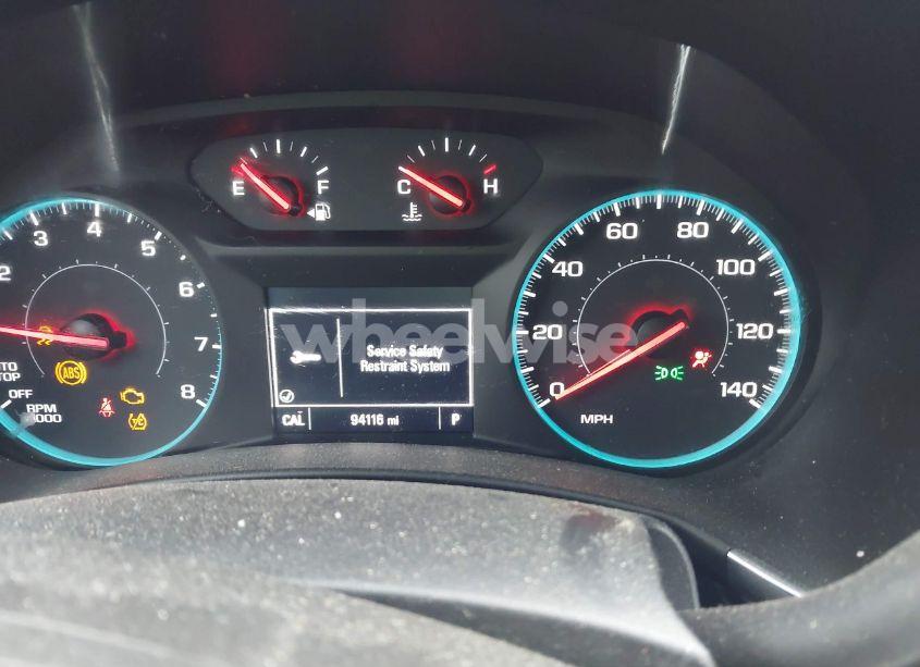 Photo 16 of 2018 Chevrolet Equinox LT (VIN 2GNAXKEX2J6202985)