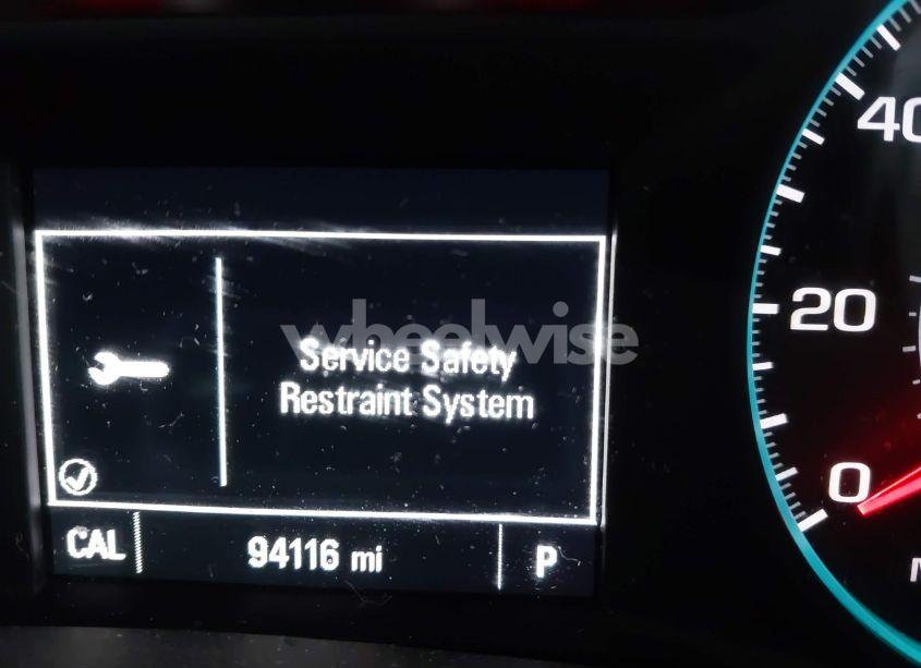 Photo 7 of 2018 Chevrolet Equinox LT (VIN 2GNAXKEX2J6202985)