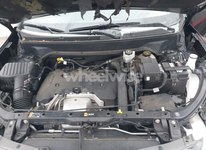 Photo 10 of 2018 Chevrolet Equinox LT (VIN 2GNAXKEX2J6348724)