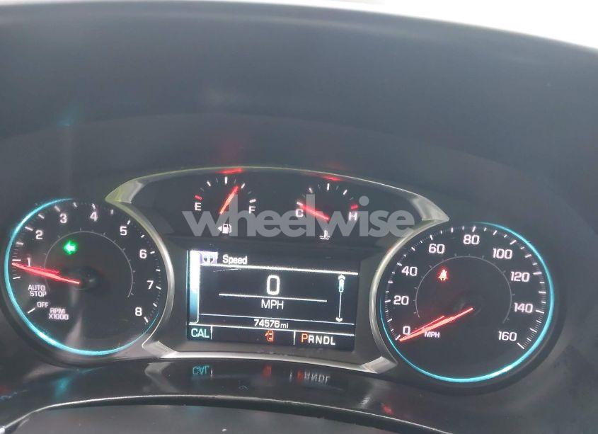 Photo 7 of 2018 Chevrolet Equinox LT (VIN 2GNAXKEX2J6348724)