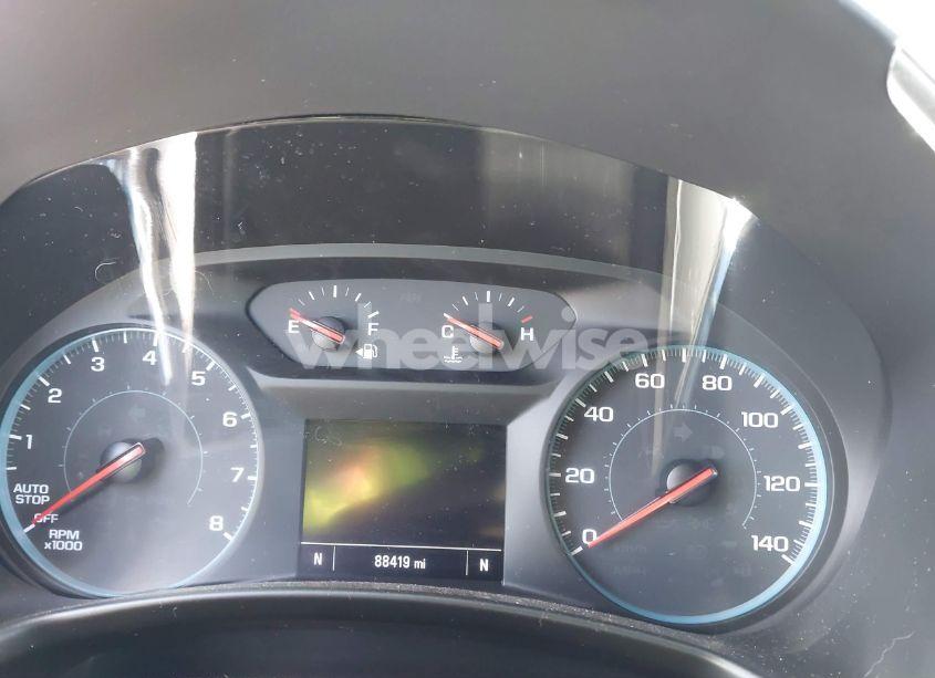 Photo 7 of 2018 Chevrolet Equinox LT (VIN 2GNAXKEX5J6320898)