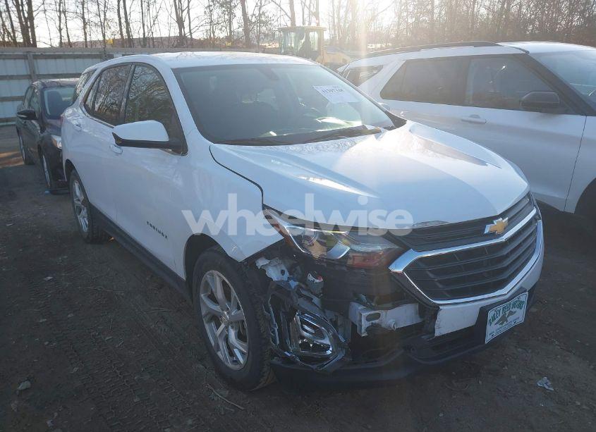 Photo 6 of 2018 Chevrolet Equinox LT (VIN 2GNAXKEX6J6192932)