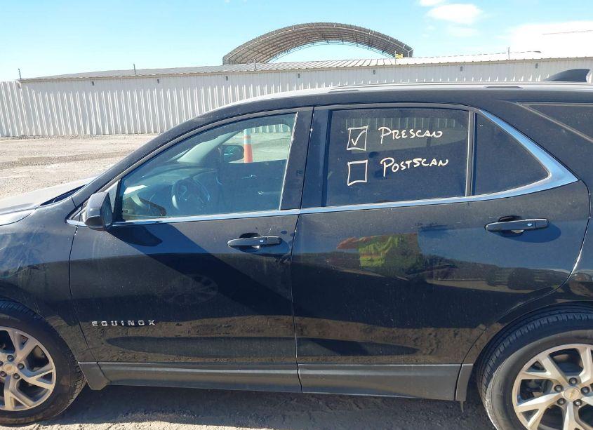 Photo 14 of 2018 Chevrolet Equinox LT (VIN 2GNAXKEX7J6217062)