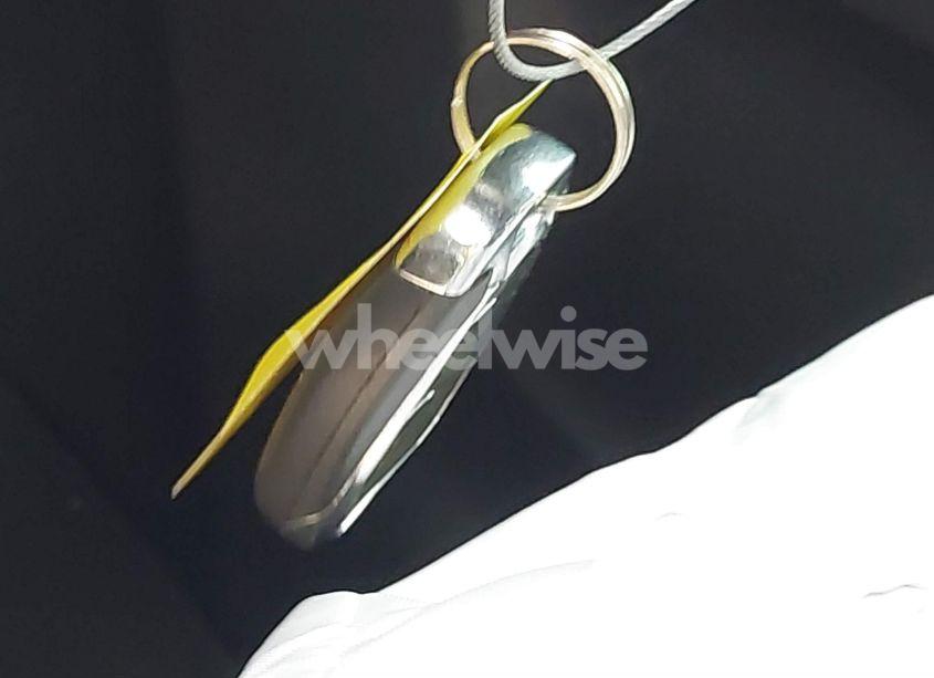 Photo 11 of 2018 Chevrolet Equinox LT (VIN 2GNAXKEX7J6264687)