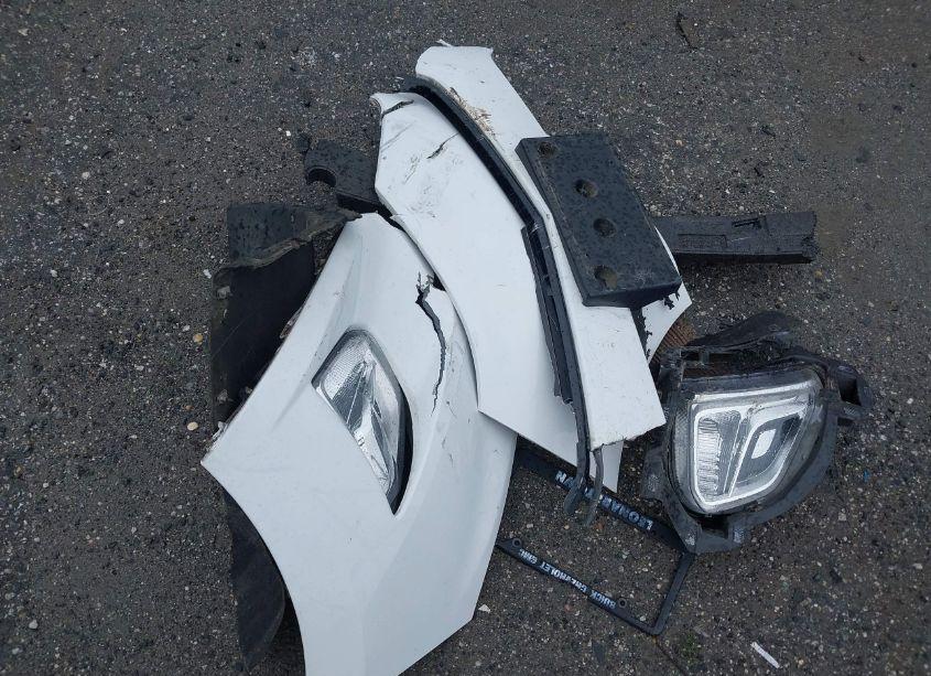 Photo 12 of 2018 Chevrolet Equinox LT (VIN 2GNAXKEX7J6304671)