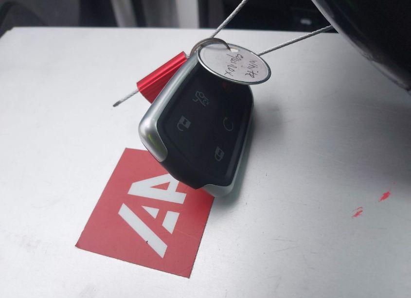 Photo 11 of 2018 Chevrolet Equinox LT (VIN 2GNAXKEX7J6311314)