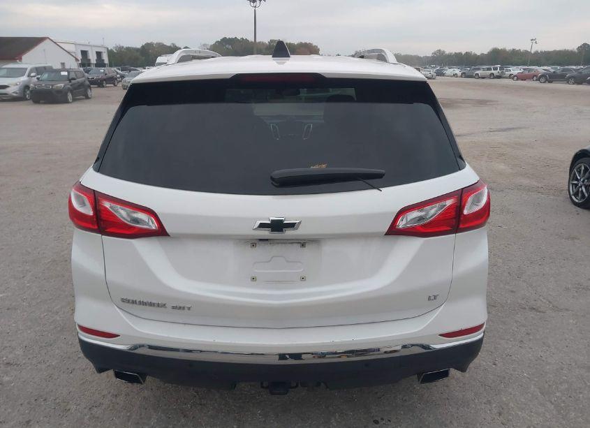 Photo 17 of 2018 Chevrolet Equinox LT (VIN 2GNAXKEX7J6311314)