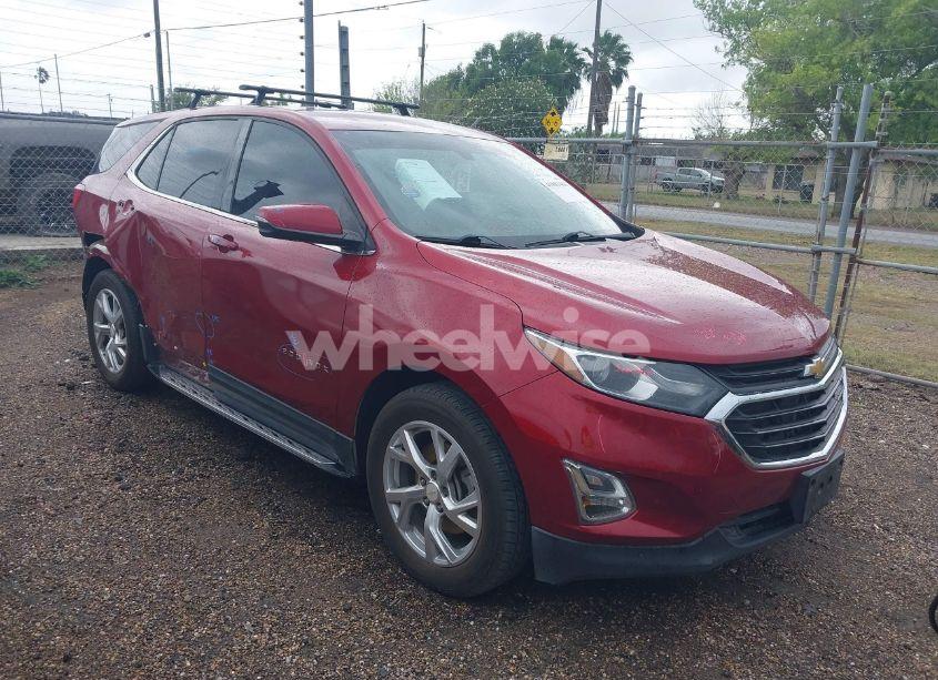 2018 Chevrolet Equinox LT (VIN 2GNAXKEX8J6189045) main photo
