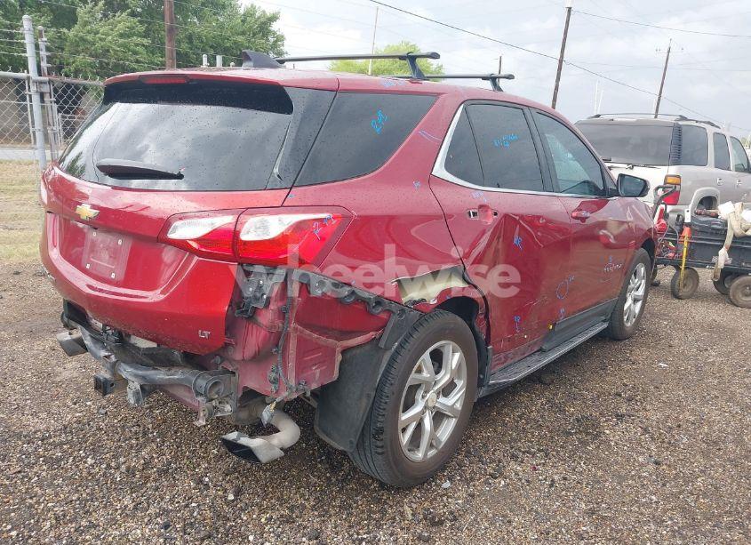 Photo 4 of 2018 Chevrolet Equinox LT (VIN 2GNAXKEX8J6189045)