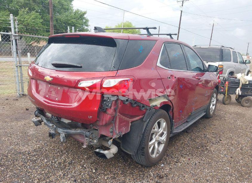 Photo 6 of 2018 Chevrolet Equinox LT (VIN 2GNAXKEX8J6189045)